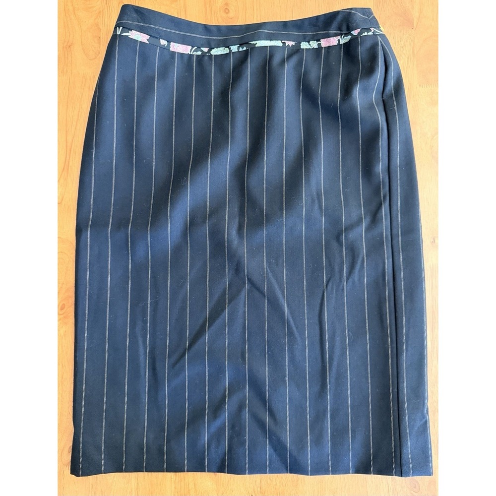 Gianni‎ Versace Vintage Pinstripe Pencil Skirt Black Floral Trim Made in Italy